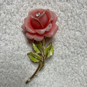 Vintage Elegant Pink Rose Brooch